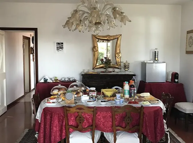 Parco Degli Ulivi Oda ve Kahvaltı 3*
