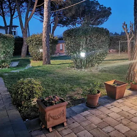 Parco Degli Ulivi Alojamento de Acomodação e Pequeno-almoço Misano Adriatico