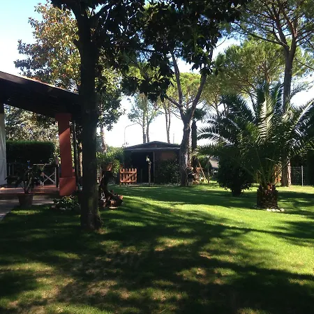 Parco Degli Ulivi לינה וארוחת בוקר 3*