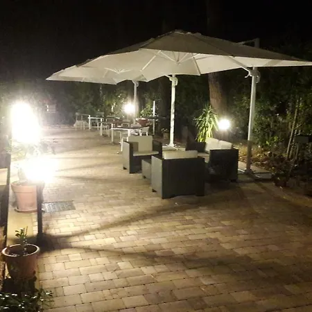 Parco Degli Ulivi Alojamento de Acomodação e Pequeno-almoço 3*