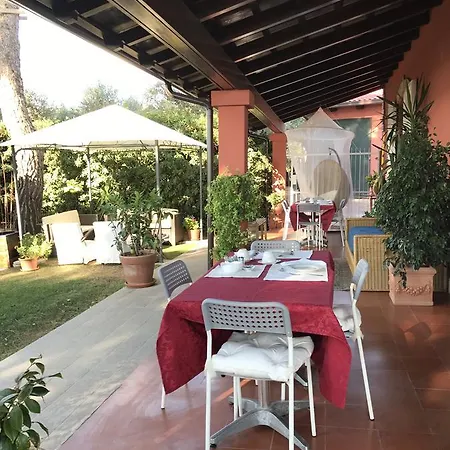 Alojamento de Acomodação e Pequeno-almoço Parco Degli Ulivi Misano Adriatico