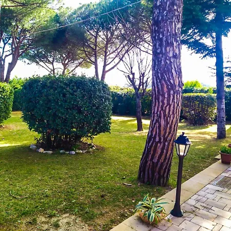 לינה וארוחת בוקר Parco Degli Ulivi 3*